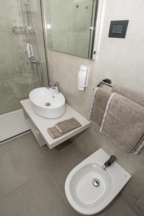 Fra&Kat Rooms Premantura Luaran gambar